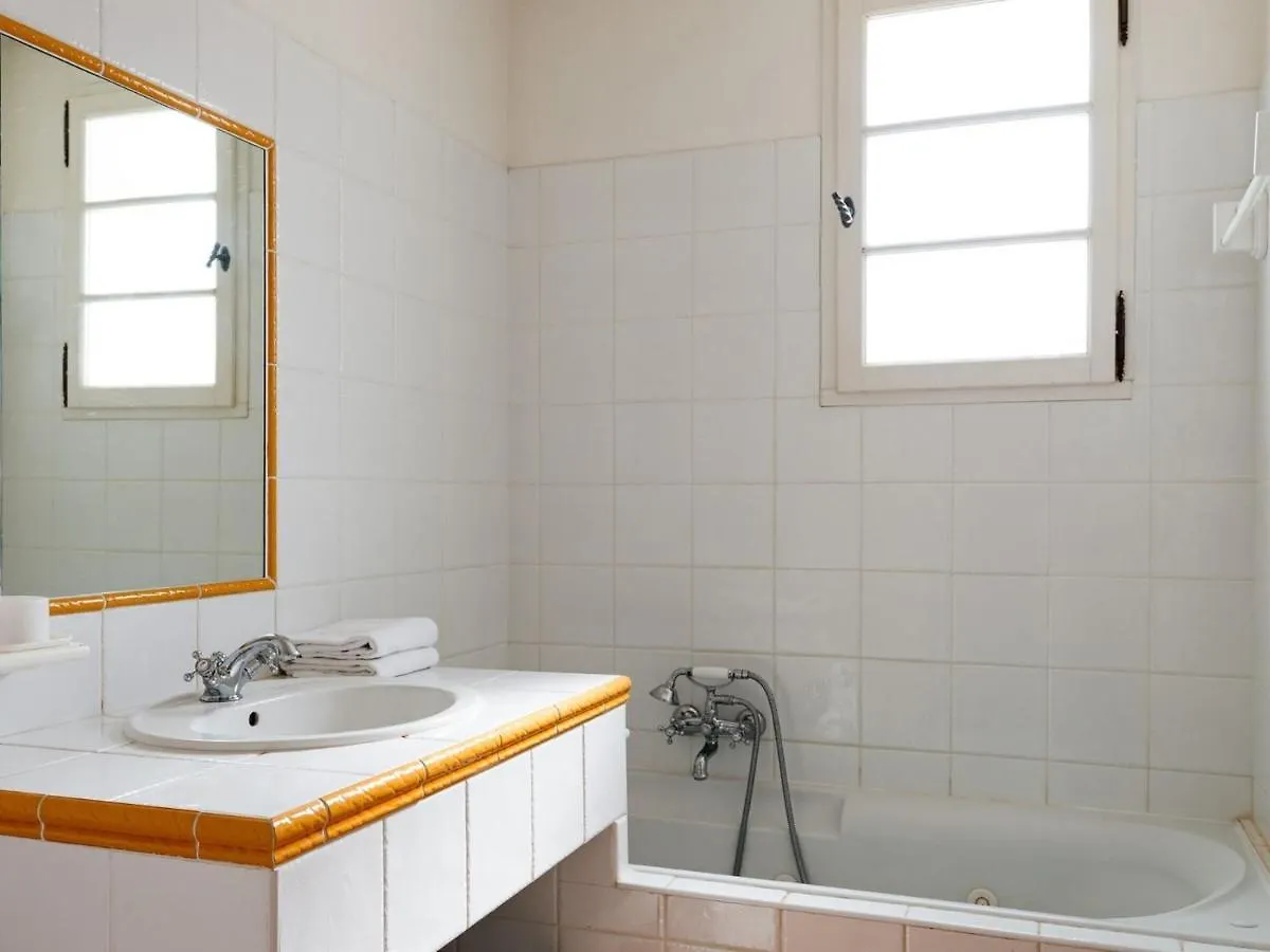 Holiday Home With A Dishwasher, In Provence 卡连 0*,